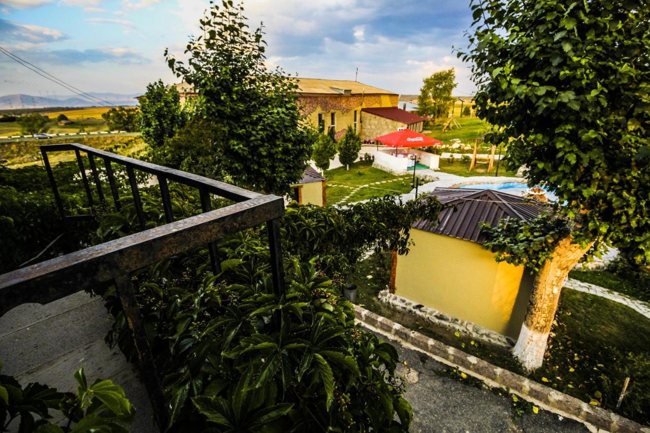 Oazis Noratus Exterior foto